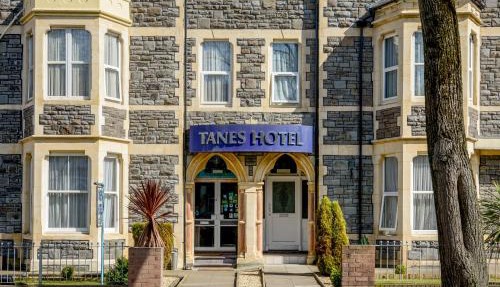 Tanes Hotel