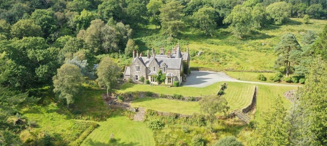 Tarbert Country Manor