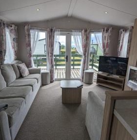 The Brockenhurst 25