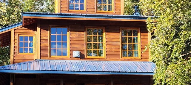 The Eagle's Nest Treehouse Cabin