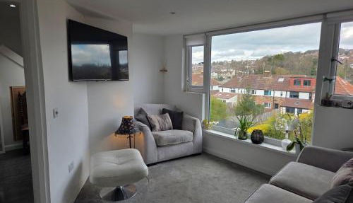 The Fox Apartment LBA