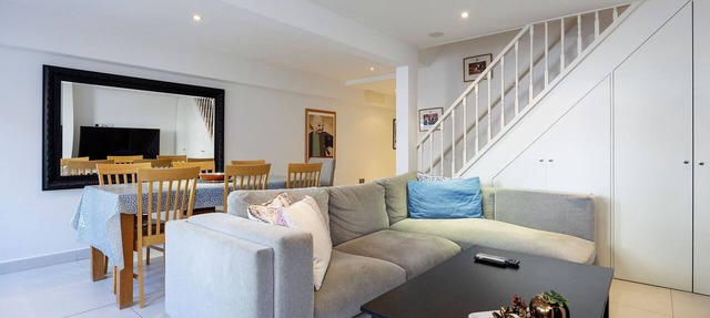 The Fulham Garden Maisonette, by Veeve