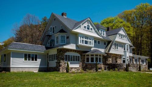 The Hartness House