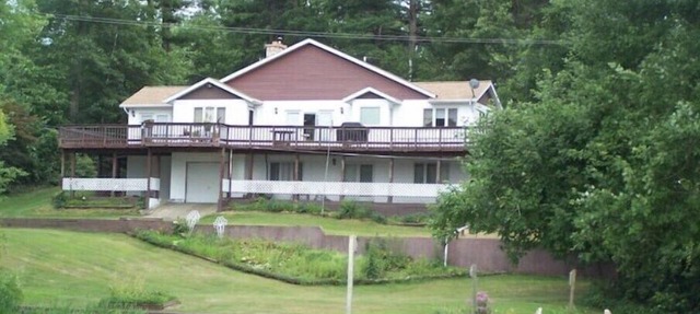 The Lakeshore House