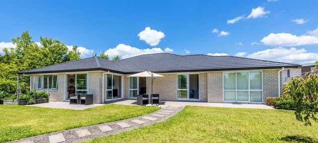 The Lakeside - Tauranga Holiday Home