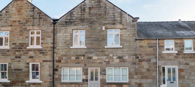 THE OLD POST OFFICE, family friendly, with a garden in Rosedale Abbey