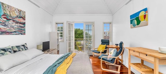 The Seaside Loft A Breezy Beachside Lifestyle