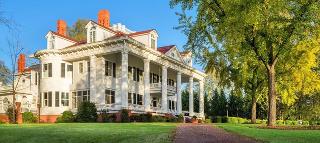 The Twelve Oaks Bed & Breakfast