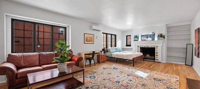 The Walnut Suites - The Incline Suite