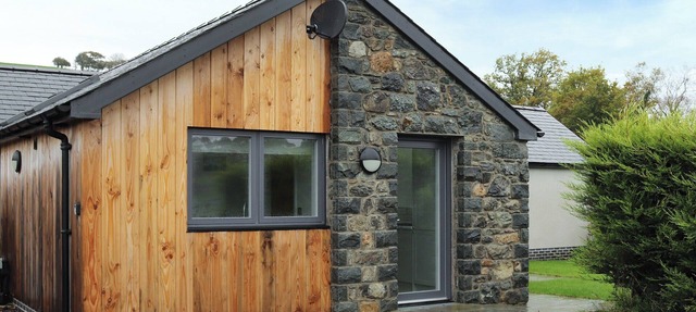This immaculate cottage with hot tub will not disappoint.