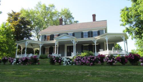 Thompson Inn