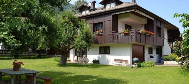 Three-room apartment on the top floor of a villa