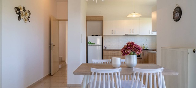 Three Waves Maisonettes | Manousos