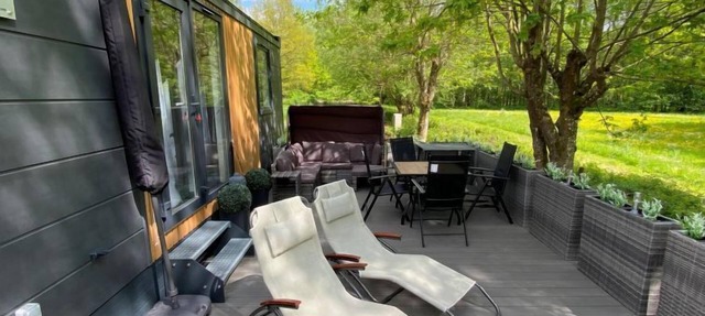 Tiny Haus Seeblick by Interhome