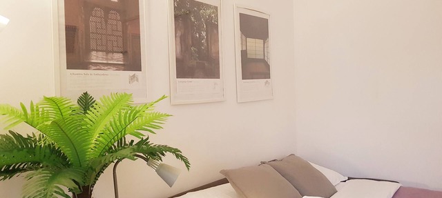 Tiny studio with AC and WiFi in fabulous Milano
