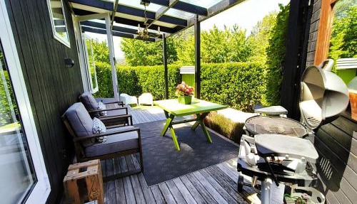 Tiny Tranquility at Lake Tarawera Retreat