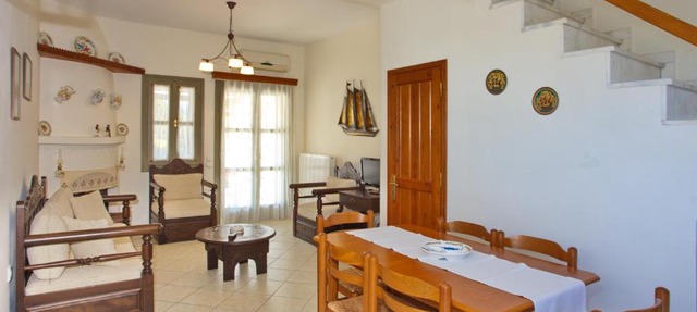 To Pithari