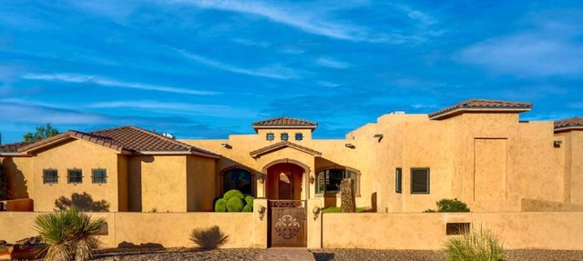 Tranquil 4400 sqft home that fits the whole family