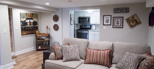 Tranquil City Oasis in Hip Neighborhood w/Free Parking