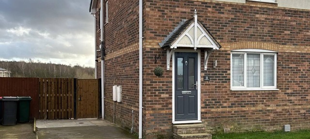 Tranquil Sheffield Retreat - 3 Bedroom House