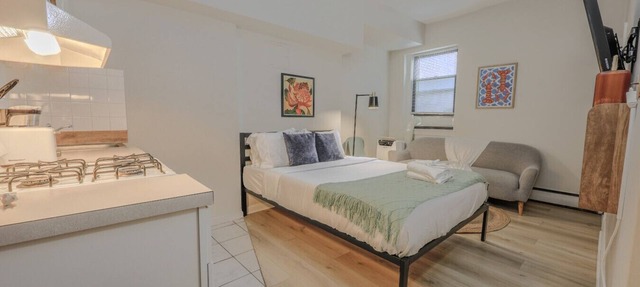 Tranquil South End Studio