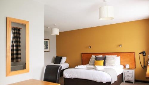 Tricky's Hotel