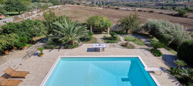 Trombadore, typical Sicilian villa in Modica