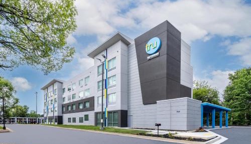 Tru By Hilton Commerce