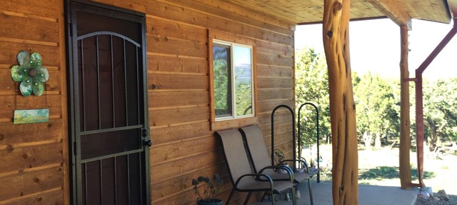 Twisted Cedars Ranch: Rest, Restore, Relax in mountain style.