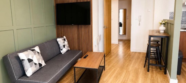 Two bedrooms flat - Manchester city centre