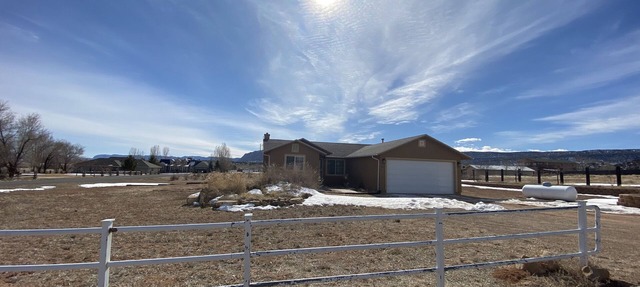 Two Bit Ranch House