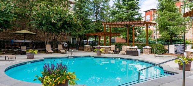 Two Spacious 2BR Suites with Full Kitchens, Free Breakfast! Pool, Pets Allowed!