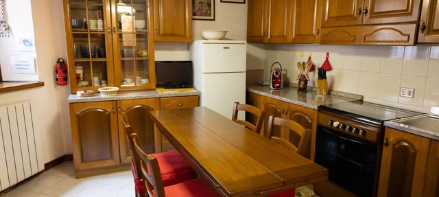[Typical Apartment in the Courtyard] Lake Lugano