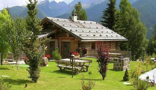 Typical Cottage in Bellamonte Italy with bubble bath