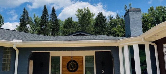 Unit 2 Expansive Luxury Suite for up to 4 Persons