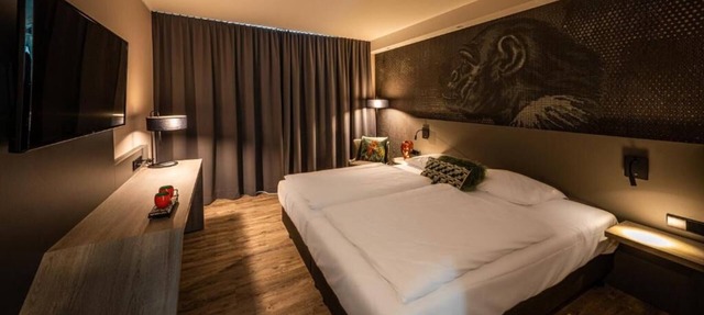 Unwind in a Modern Room Great for Weekend Stay Near Zoo Wilhelma - 6.1 miles