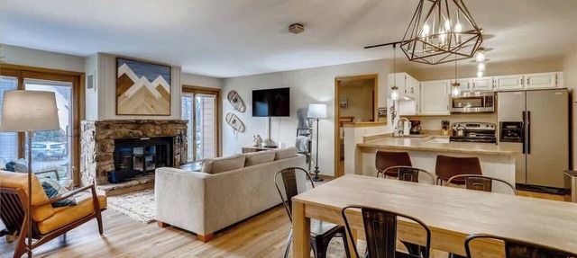 Updated Mountain Condo Near Ski/Golf