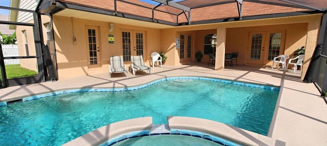 Upgraded Orange Tree Home With Lots Of Extras!