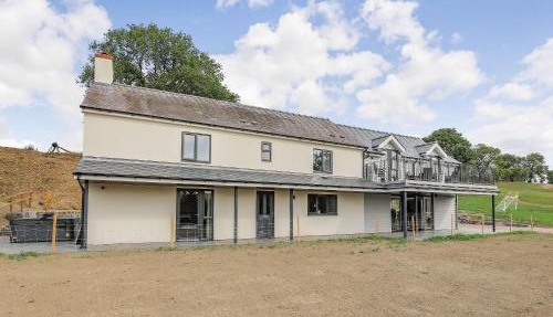 Upper Bryn Y Groes