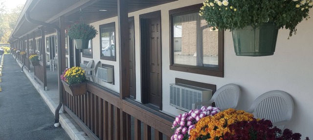 Upper Delaware Inn