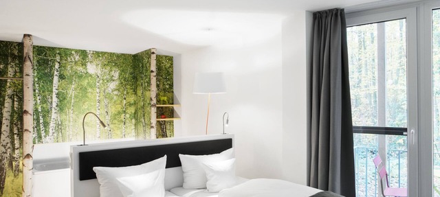 V-Hotel