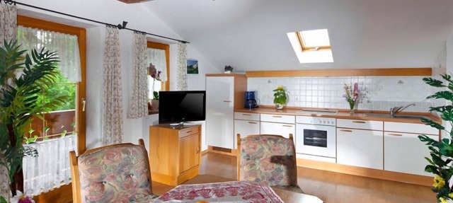 Vacation apartment Untersberg, for 2-4 persons, two separate bedrooms
