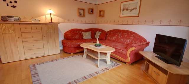 Vacation apartment 2, 100 sqm, 3 bedrooms, south-facing balcony