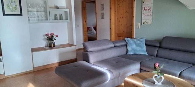 Vacation apartment (70 sqm) with balcony on the south side