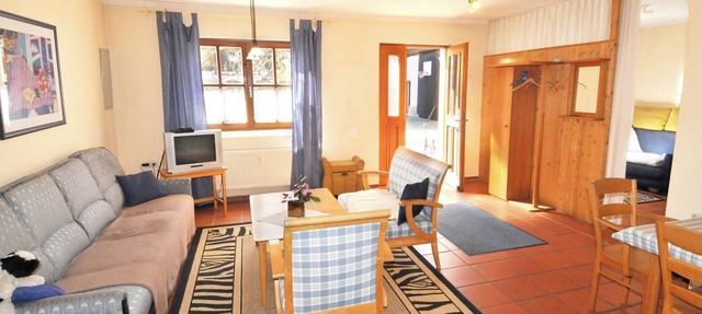 Vacation apartment (70sqm) on the first floor