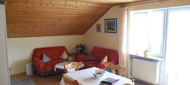 Vacation apartment (80sqm) in the attic