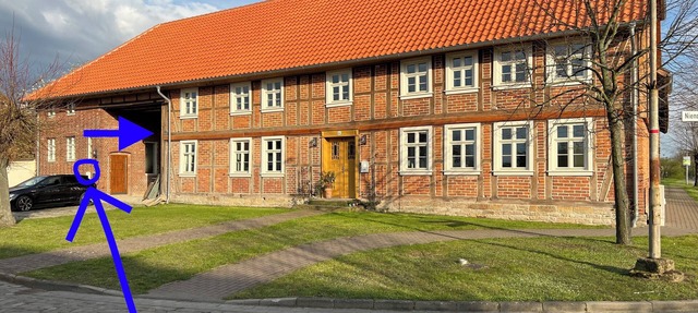 Vacation apartment & studio with outdoor lounge & barbecue