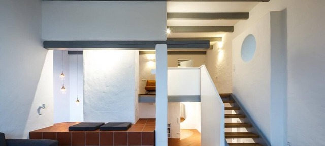Vacation home - Bauhaus style, fenced garden, fireplace