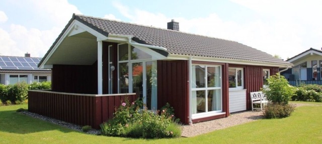 Vacation Home "Tohuus" close to the Beach with Wi-Fi, Terrace & Garden
