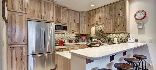 Vacation in style with everything you'd want at Liftside Retreat!